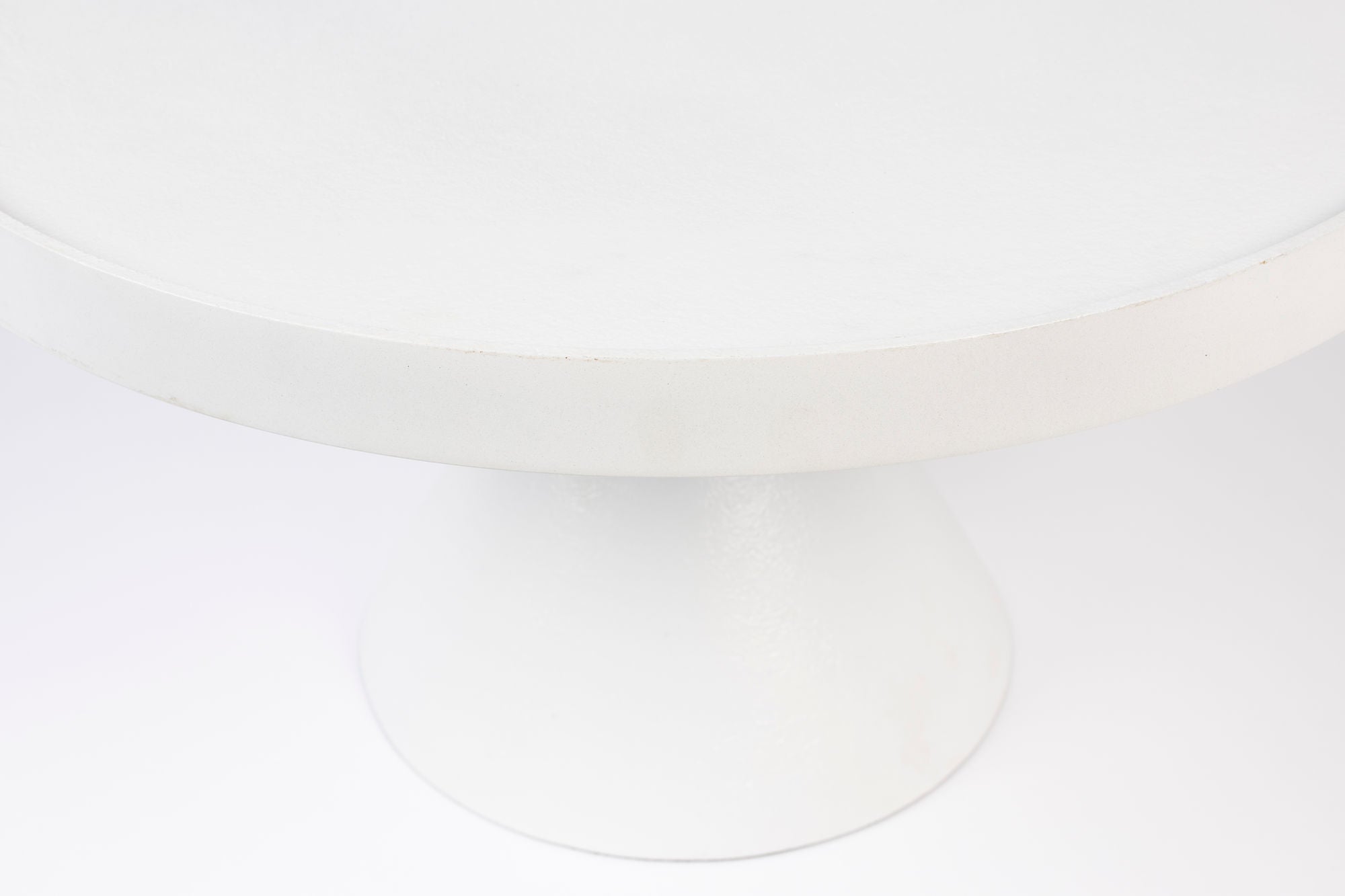 Zuiver Floss White Aluminum Round Coffee Table